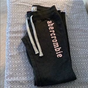 Abercrombie - Drawstring Sweats